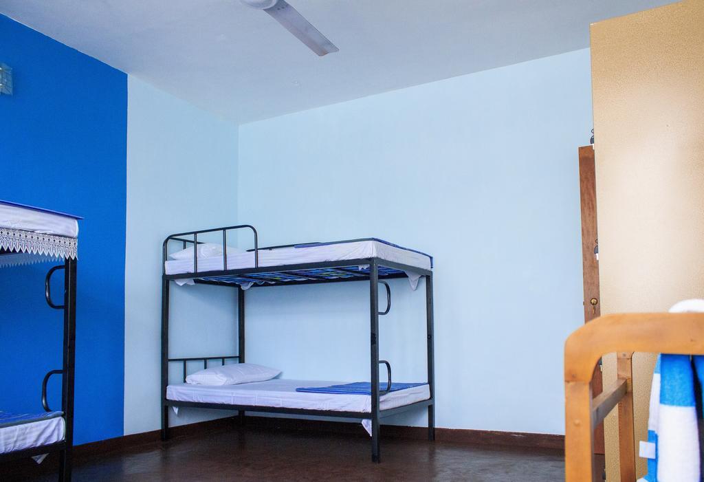 The Vintage Club Hostel Dehiwala-Mount Lavinia Bagian luar foto